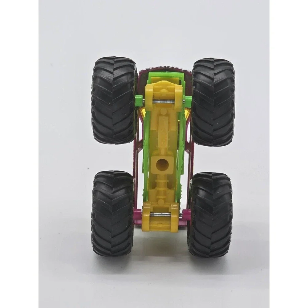 Hot Wheels Torque Terror Monster Truck  1:24 Scale Diecast